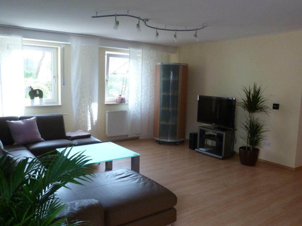 Ferienwohnung Eisele Heike Гюнцбург Экстерьер фото