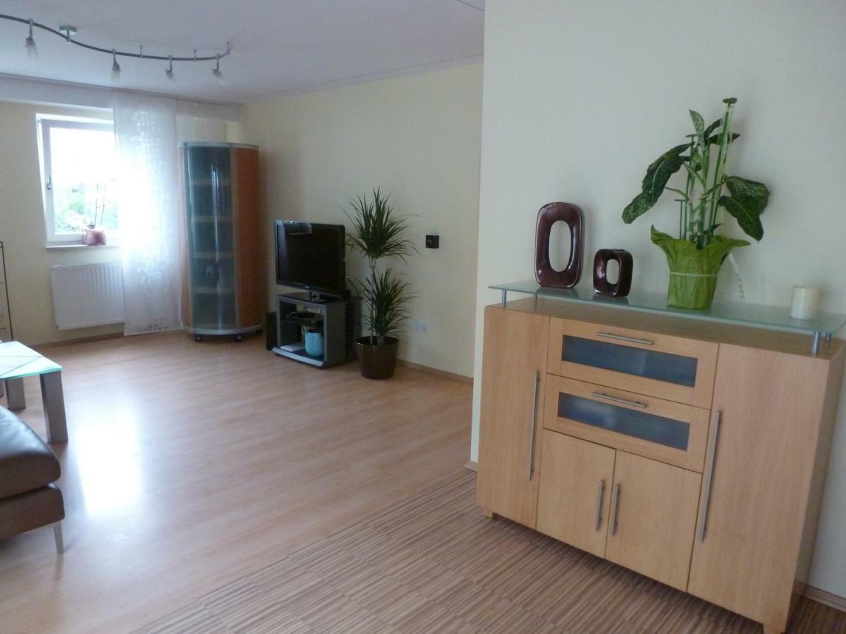 Ferienwohnung Eisele Heike Гюнцбург Экстерьер фото