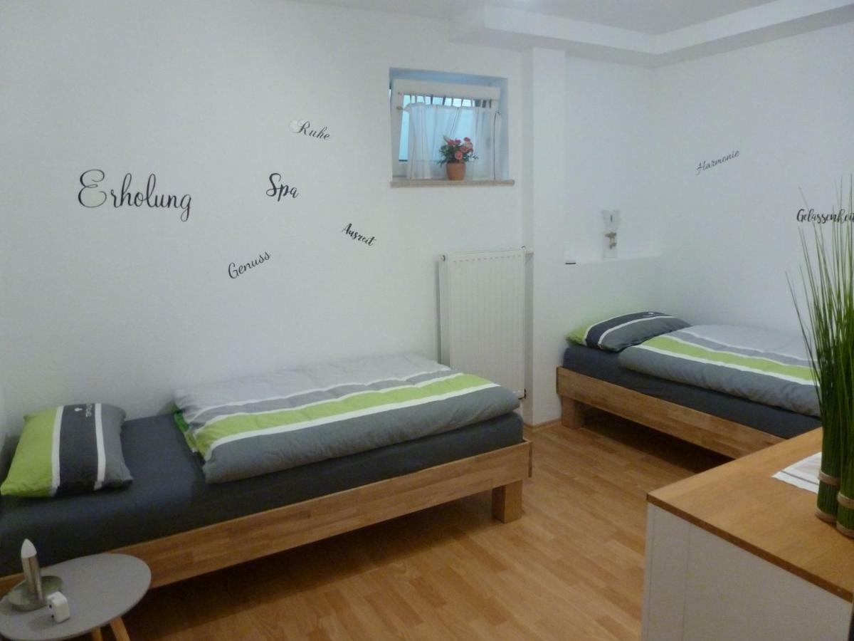 Ferienwohnung Eisele Heike Гюнцбург Экстерьер фото
