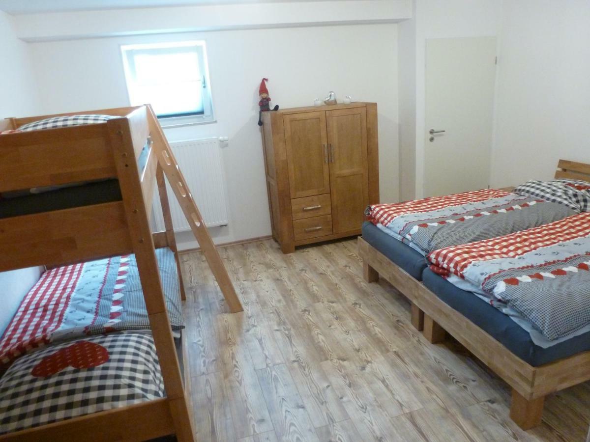 Ferienwohnung Eisele Heike Гюнцбург Экстерьер фото